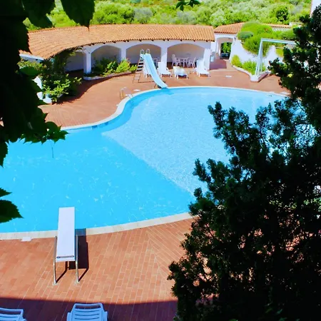Dom wakacyjny Pool Baja Sardinia